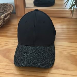 Calia brand (Carrie Underwood) hat, never worn. Tags were removed.